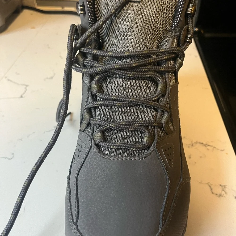 Columbia Men's Liftop II Waterproof Boots